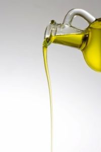 stockxpertcom_pouring_oil